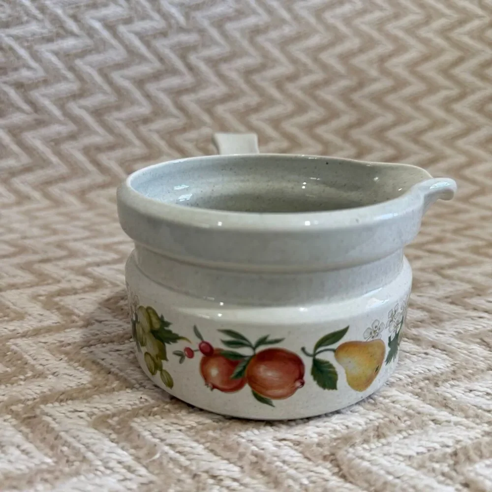 Quince by Wedgewood Round Gravy Boat Stoneware